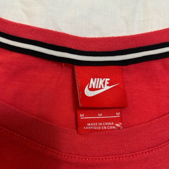 Nike T-Shirt Top Womens M Pink Drop Shoulder Oversize Logo Gym workout - Picture 2 of 9